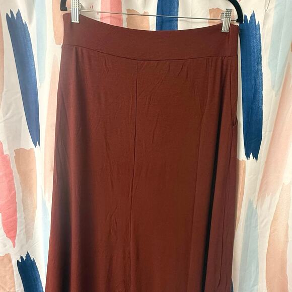 NWOT Zenana Outfitters Burgundy Brick Red Drawstring Maxi Skirt Size 1X - Picture 8 of 12